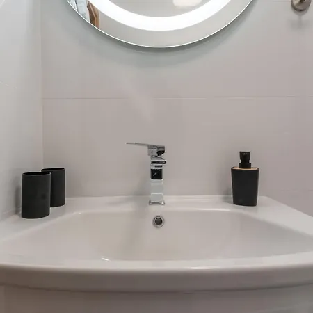Fiorella Apartment